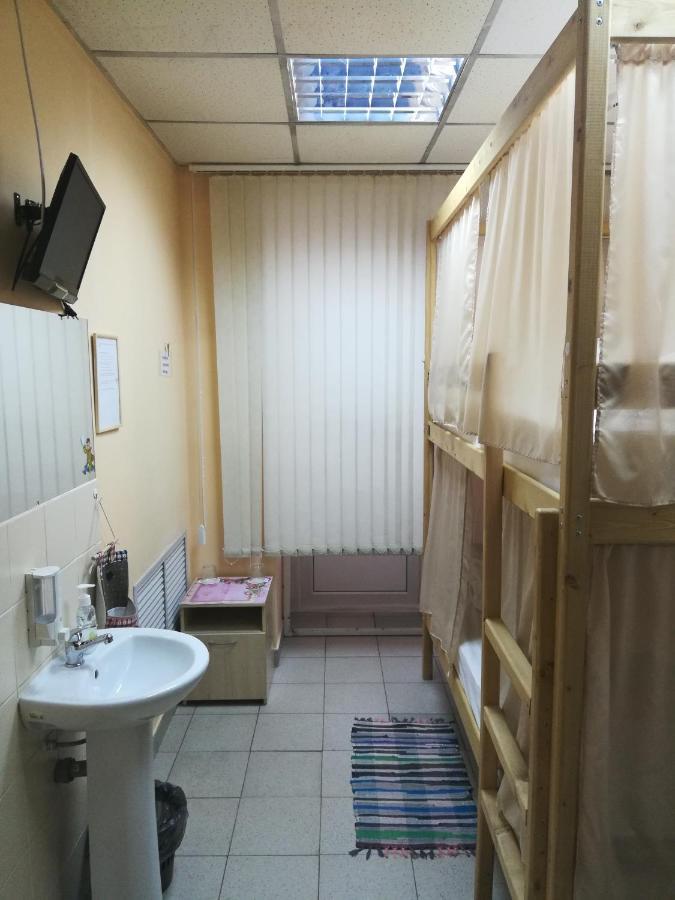 Dachny Hostel Nowosybirsk Zewnętrze zdjęcie